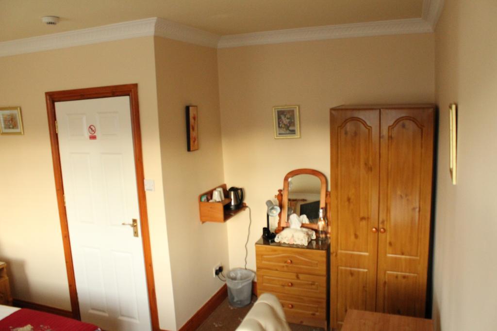 Seacourt Accommodation Tramore - Adult Only Zimmer foto